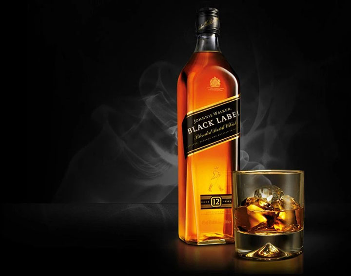 Giá rượu Black Label 1 Lít