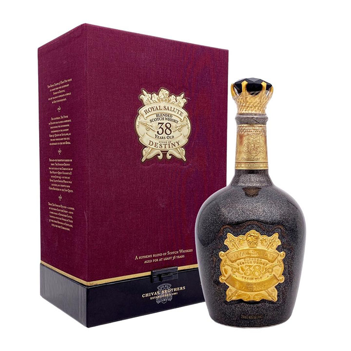 Royal Salute 38 giá bao nhiêu